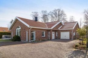 Luxury three-bedroom modern family home in Båstad